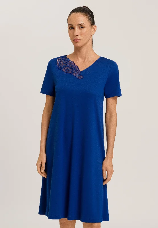 Naila Short Sleeve Nightdress (in stock, 3 day delivery)